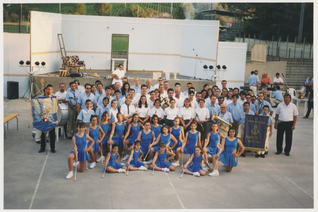 Passons a Pianello Vallesina 1999